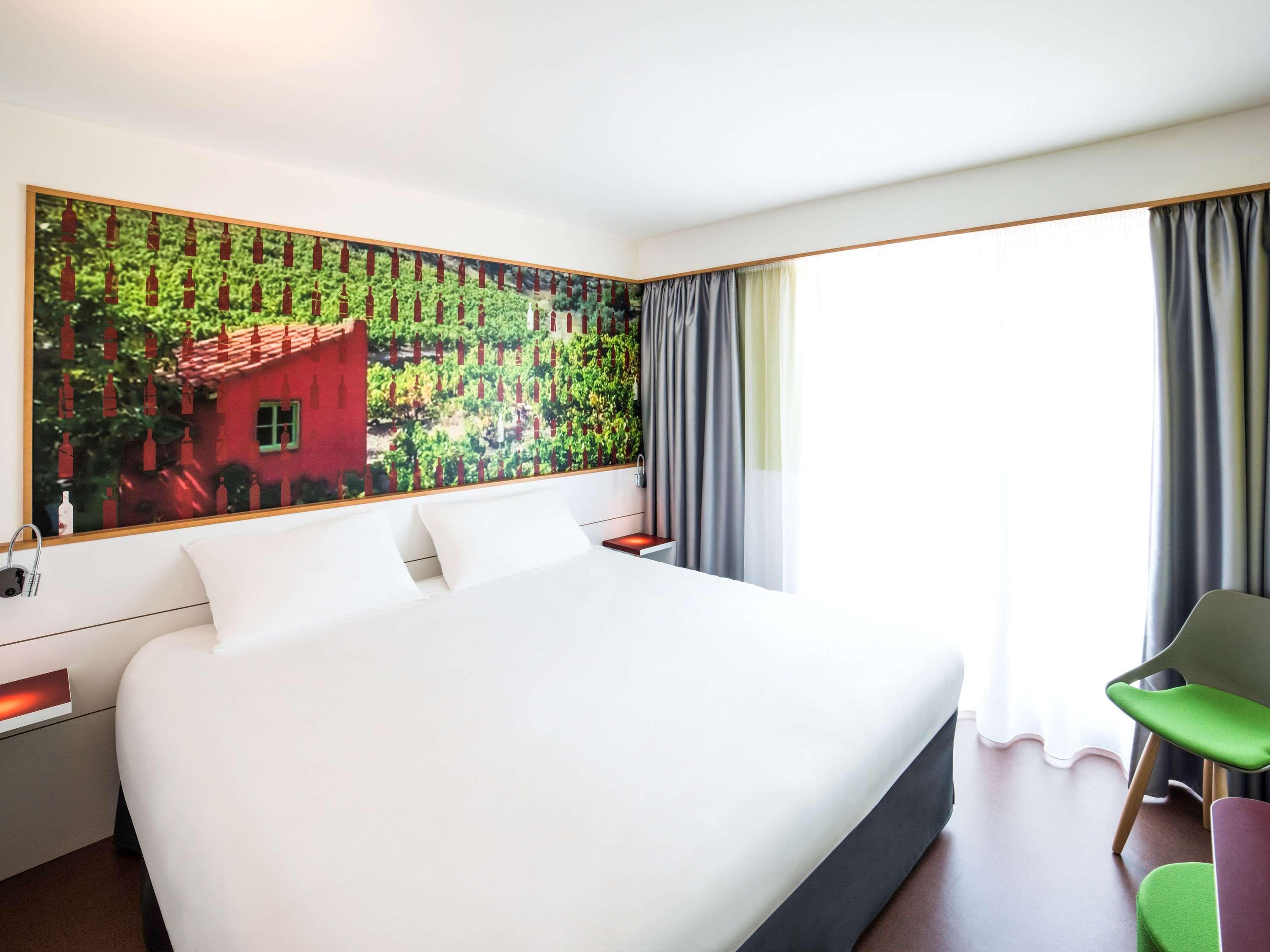 Ibis Styles Collioure Port Vendres Hotell Exteriör bild