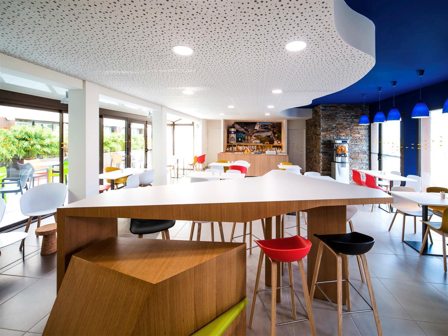 Ibis Styles Collioure Port Vendres Hotell Exteriör bild
