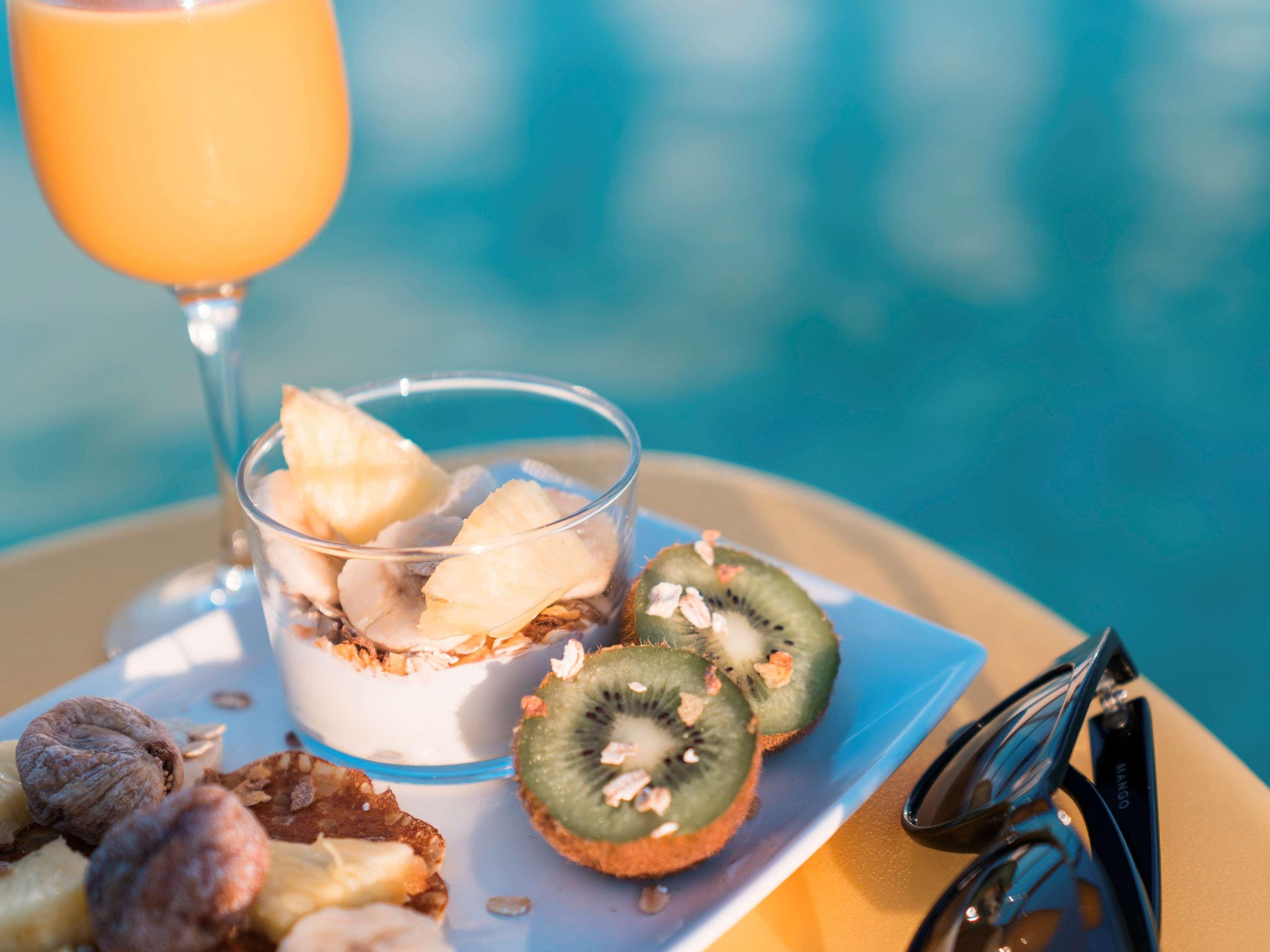 Ibis Styles Collioure Port Vendres Hotell Exteriör bild