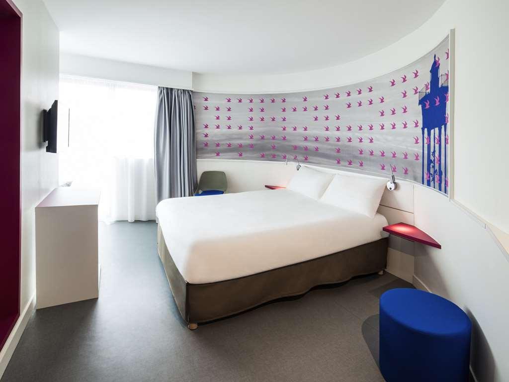 Ibis Styles Collioure Port Vendres Hotell Rum bild